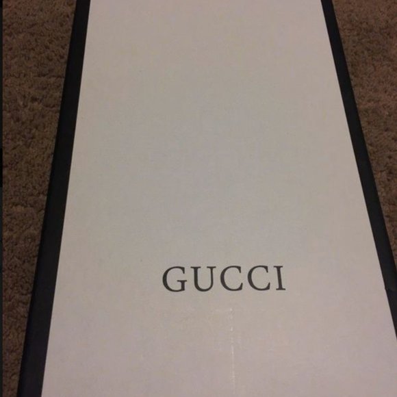 GUCCI - Picture 5 of 5